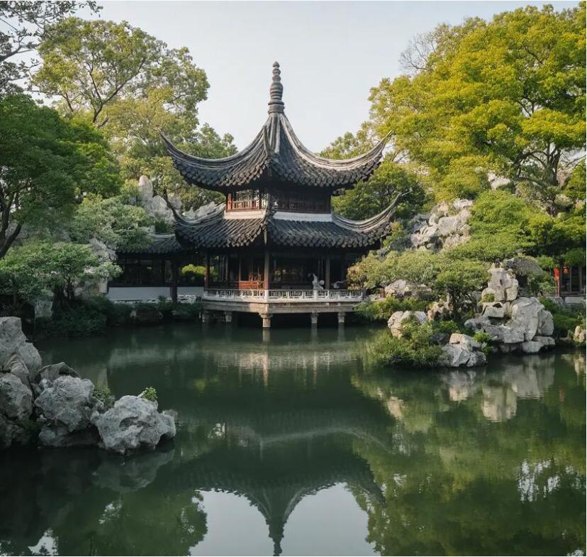 阆中宿命餐饮有限公司